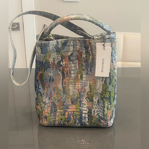 NWT: Brahmin - Melbourne Bucket Bag - Picture 3 of 10